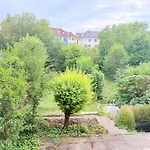 Dreamzzz Haus Naehe Hofgarten L Parkplatz & Gartenblick